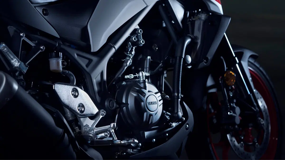 Yamaha MT-03 2020: la fun-bike diventa più facile e divertente (10)