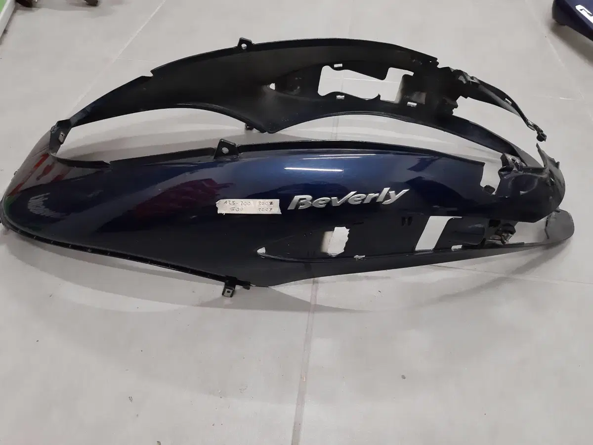 Carena posteriore Piaggio Beverly (3)