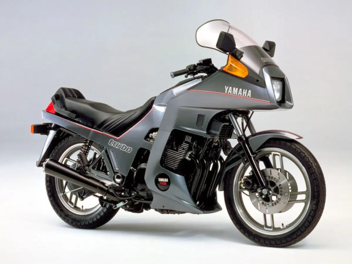 Le Moto di James Bond (9)