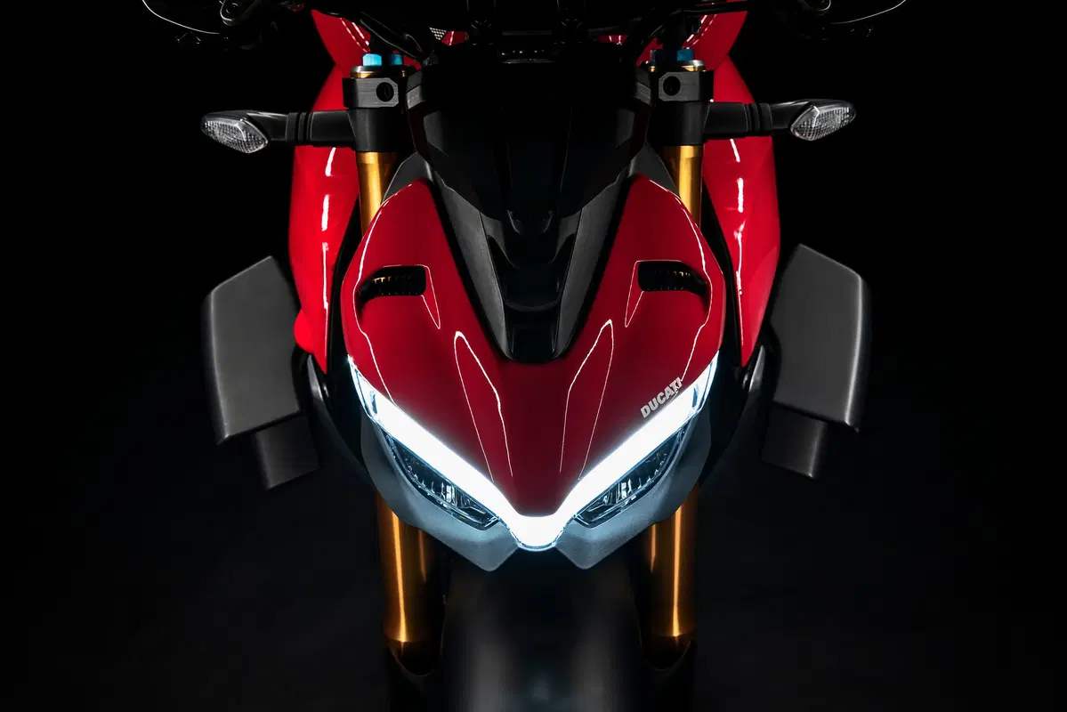 Ducati Streetfighter V4: foto, video, dati e prezzi (62)