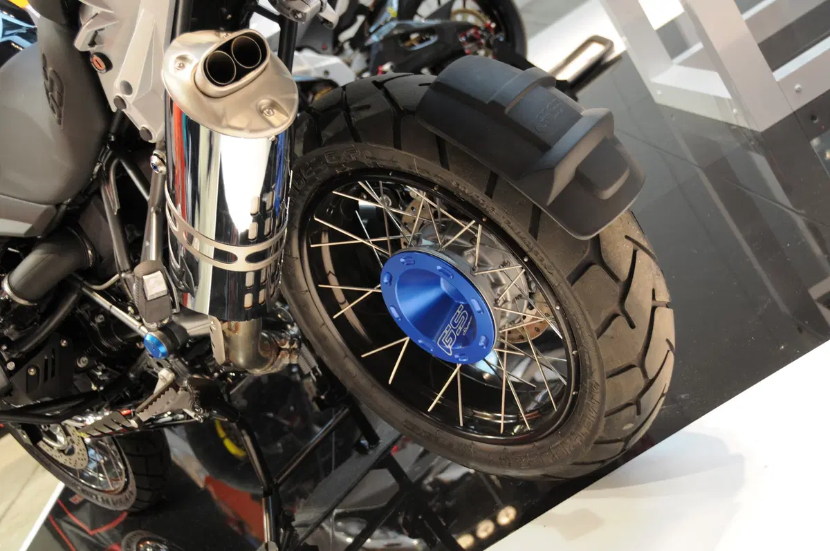 Accessori Lightech per BMW R1200GS (3)