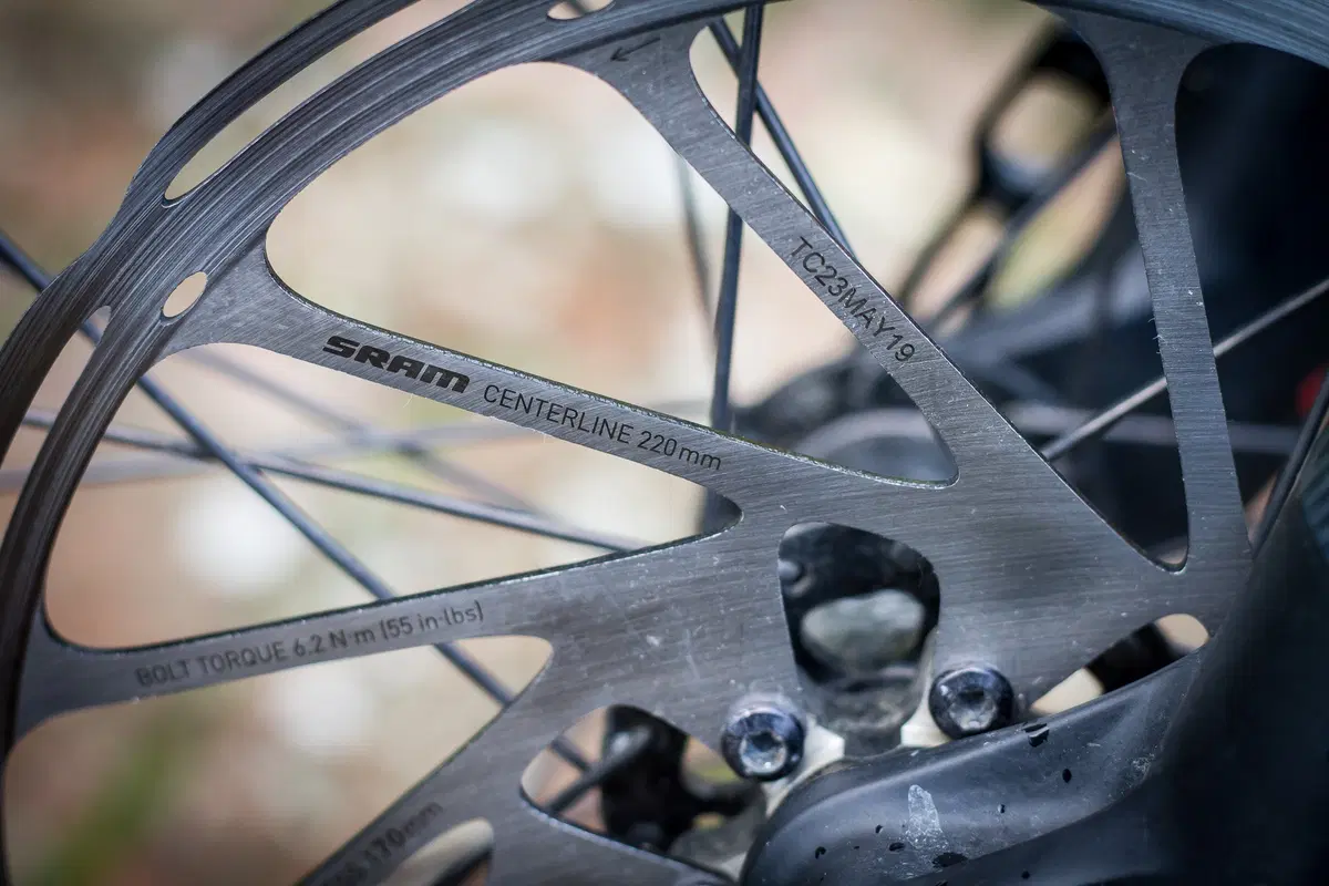 Freni eBike. Passare ai dischi da 220 mm conviene... anche al portafoglio (8)