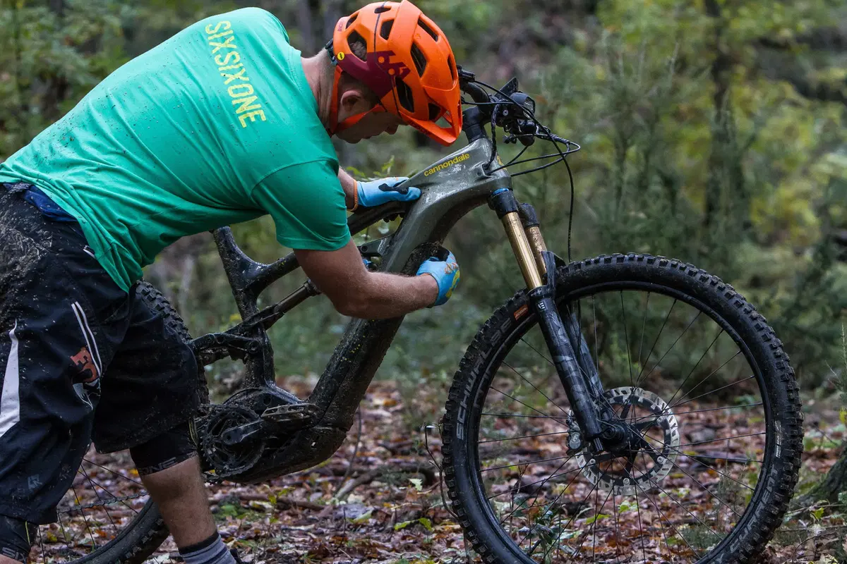 Freni eBike. Passare ai dischi da 220 mm conviene... anche al portafoglio