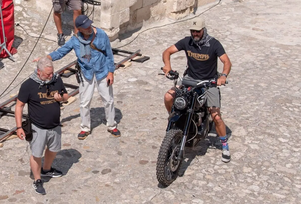 James Bond: in "No Time to Die" compariranno le nuove Triumph Tiger 900 e Scrambler 1200