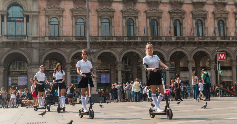 Milano, tornano i monopattini elettrici