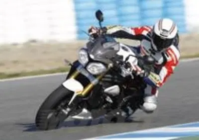 Triumph Speed Triple 1050 R 