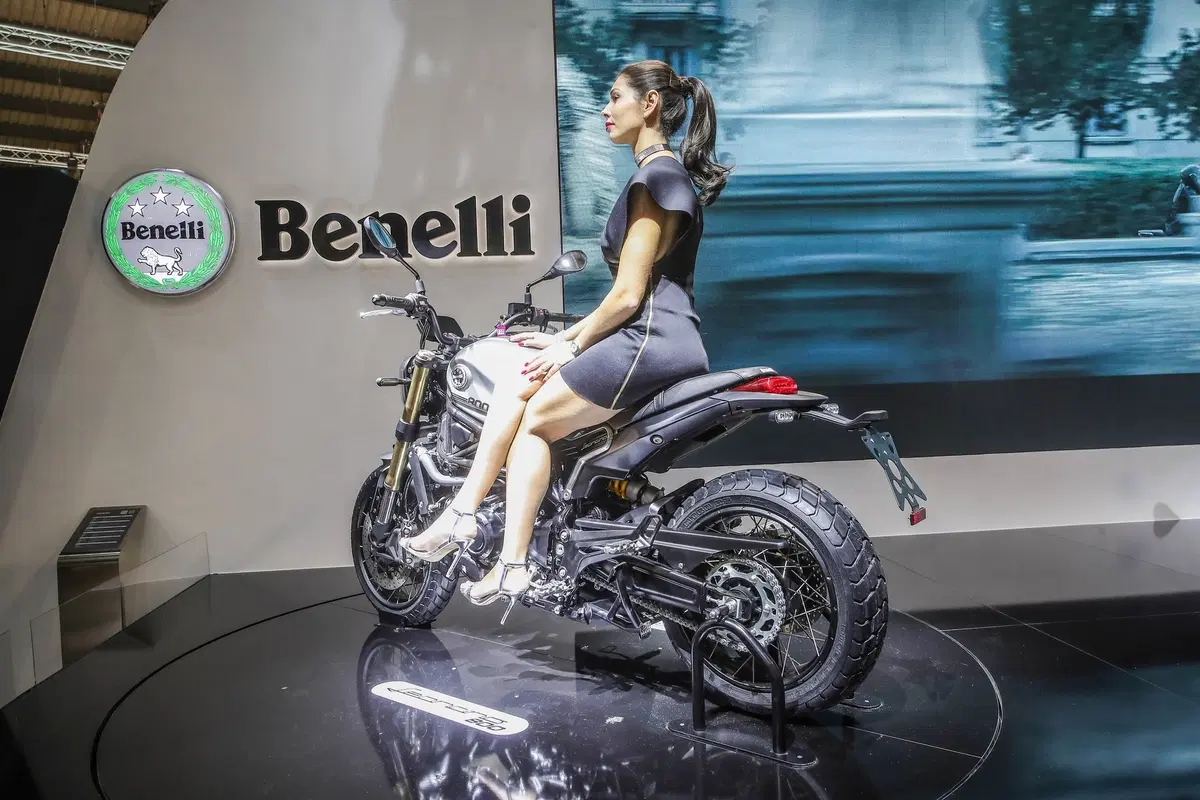 Benelli Leoncino 800 e 800 Trail a EICMA 2019: video, foto e dati (9)