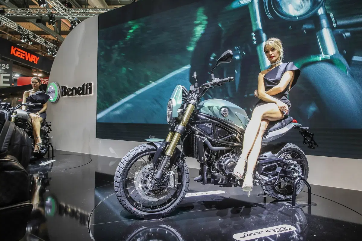 Benelli Leoncino 800 e 800 Trail a EICMA 2019: video, foto e dati (13)
