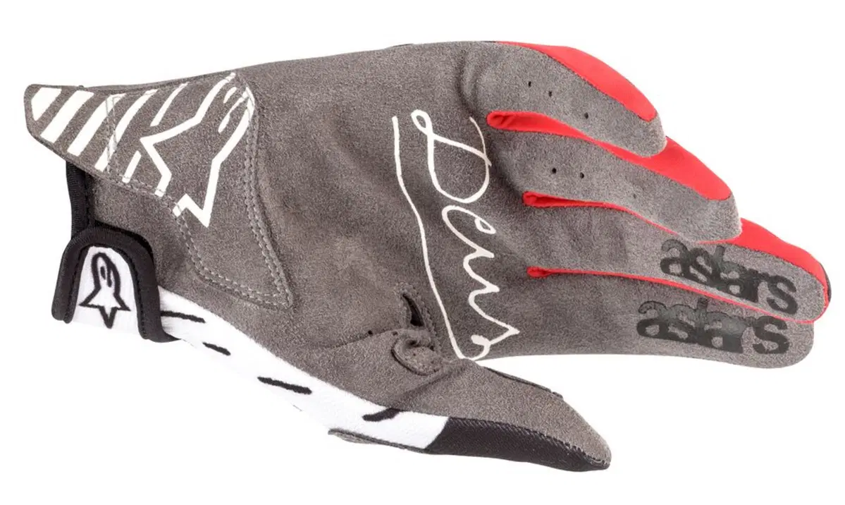 Limited Edition Alpinestars X Deus Ex Machina MX (9)