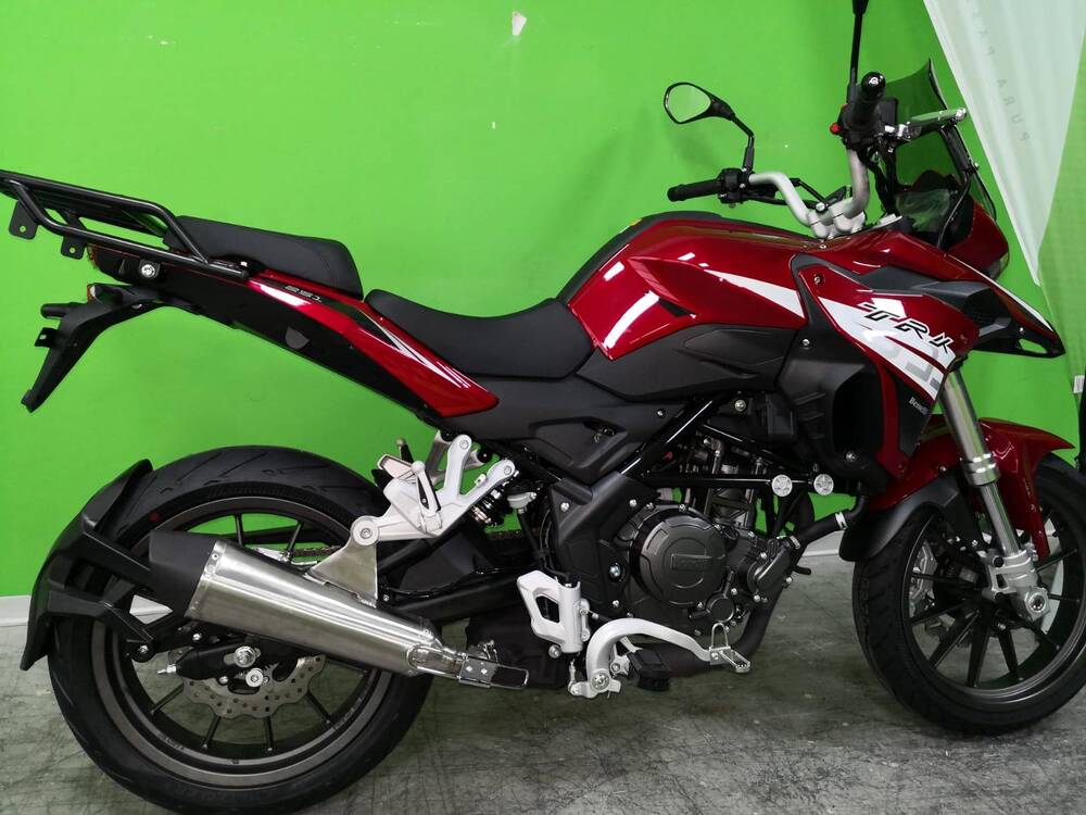 Benelli TRK 251 (2019 - 20) (5)