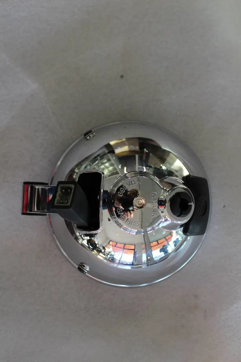 Faro DUCATI Indiana 350/650/750 - NUOVO (2)