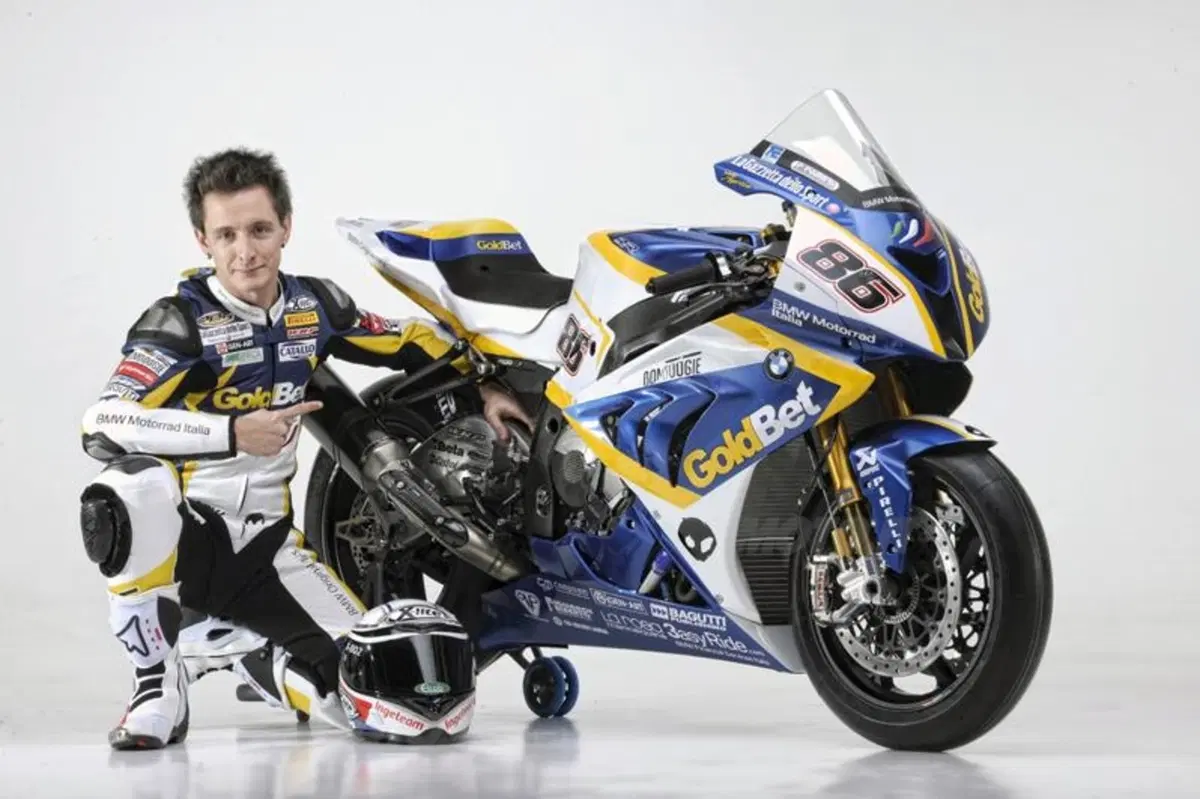 SBK. Il team BMW Italia punta in alto con Fabrizio e Badovini
