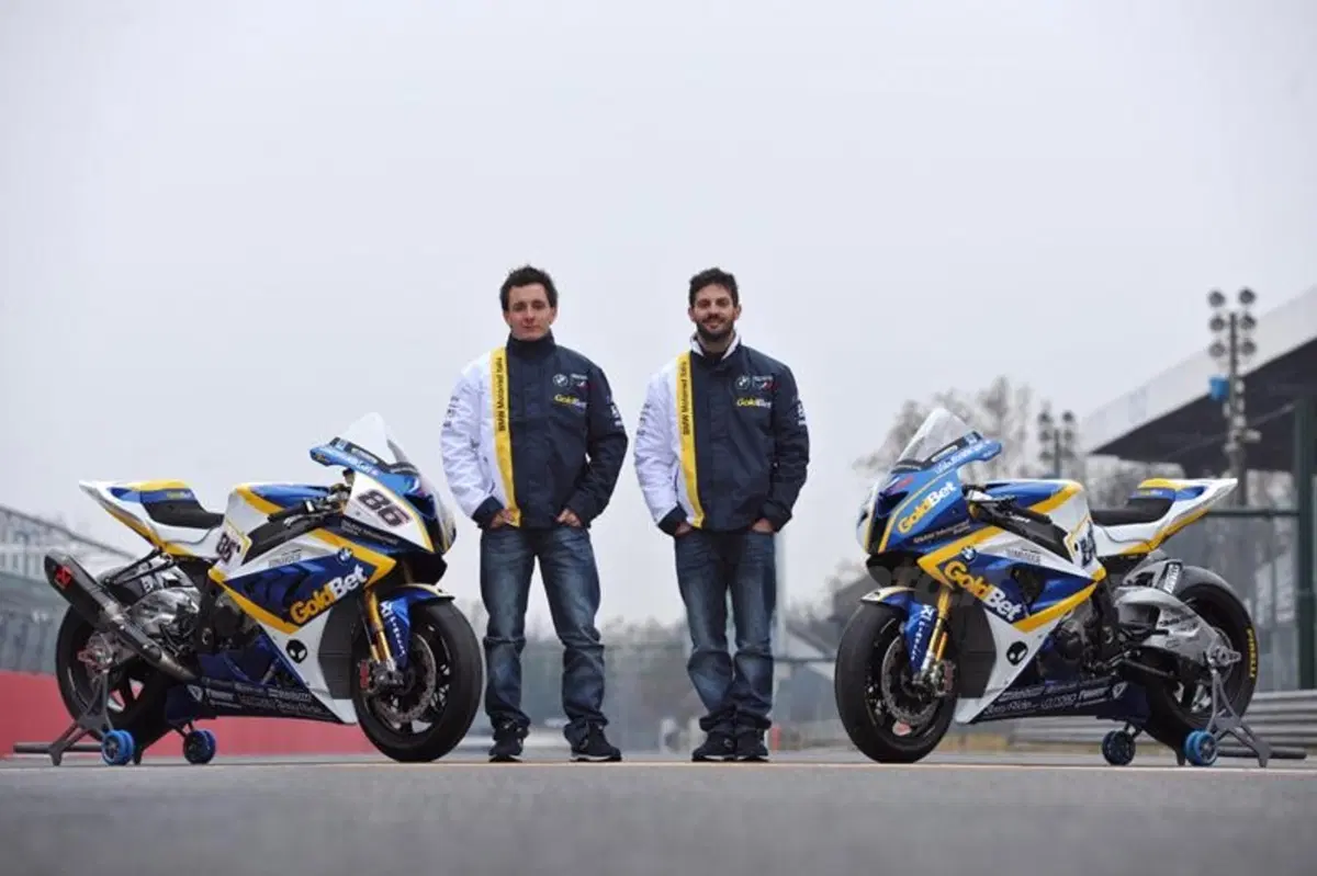 SBK. Il team BMW Italia punta in alto con Fabrizio e Badovini (7)