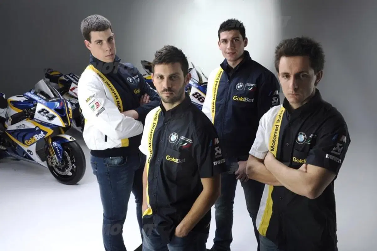 SBK. Il team BMW Italia punta in alto con Fabrizio e Badovini (8)