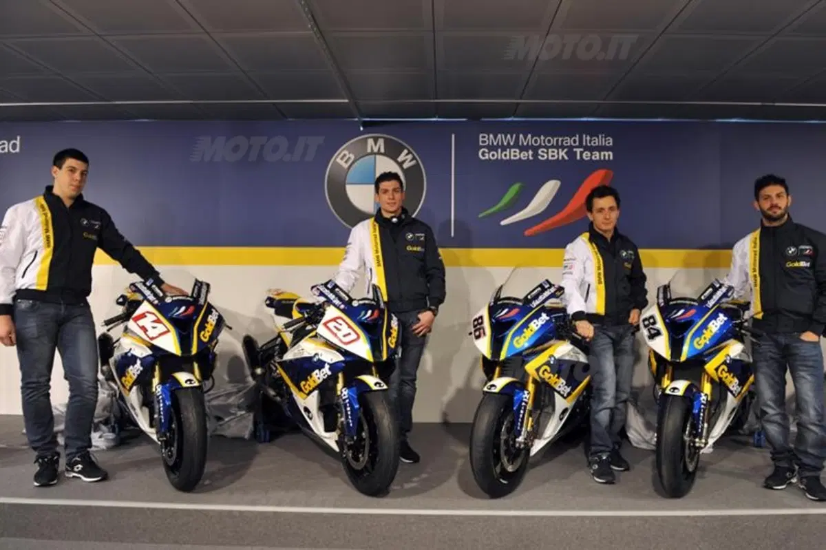 SBK. Il team BMW Italia punta in alto con Fabrizio e Badovini (12)