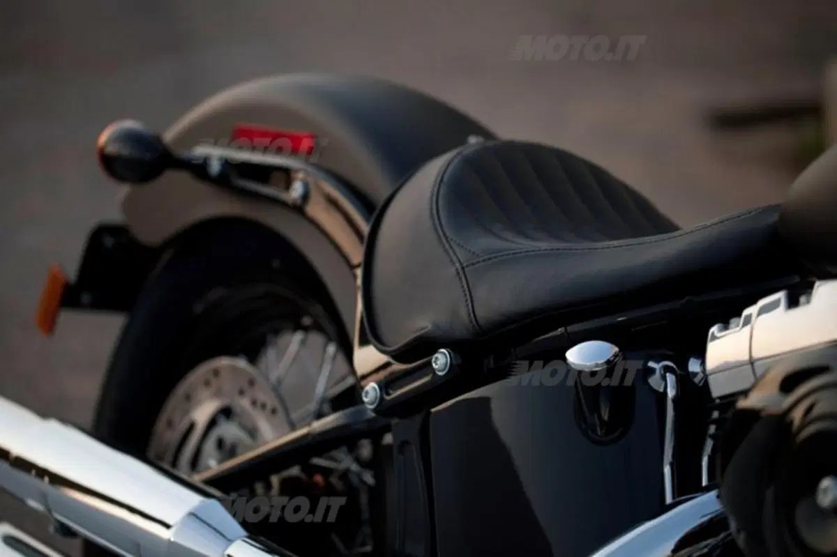 Seventy-Two e Softail Slim. Due nuovi modelli per Harley-Davidson (4)
