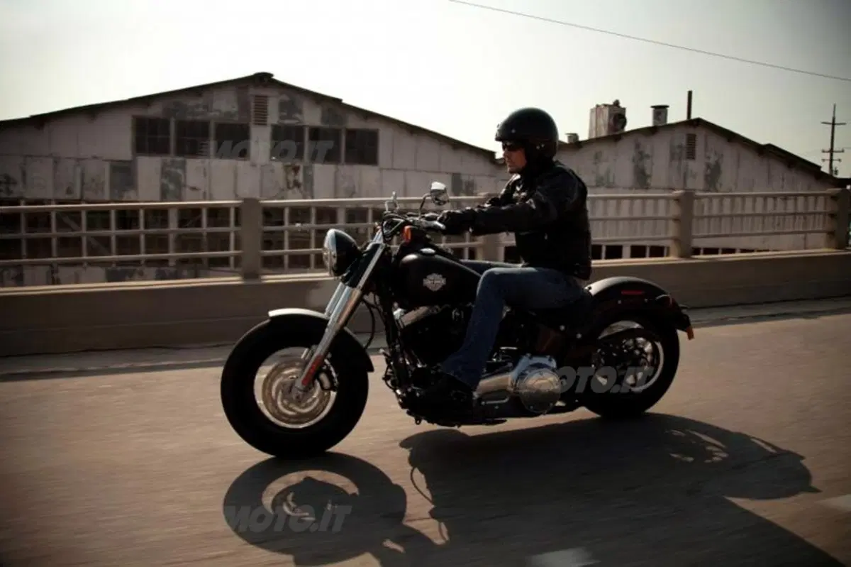 Seventy-Two e Softail Slim. Due nuovi modelli per Harley-Davidson (14)