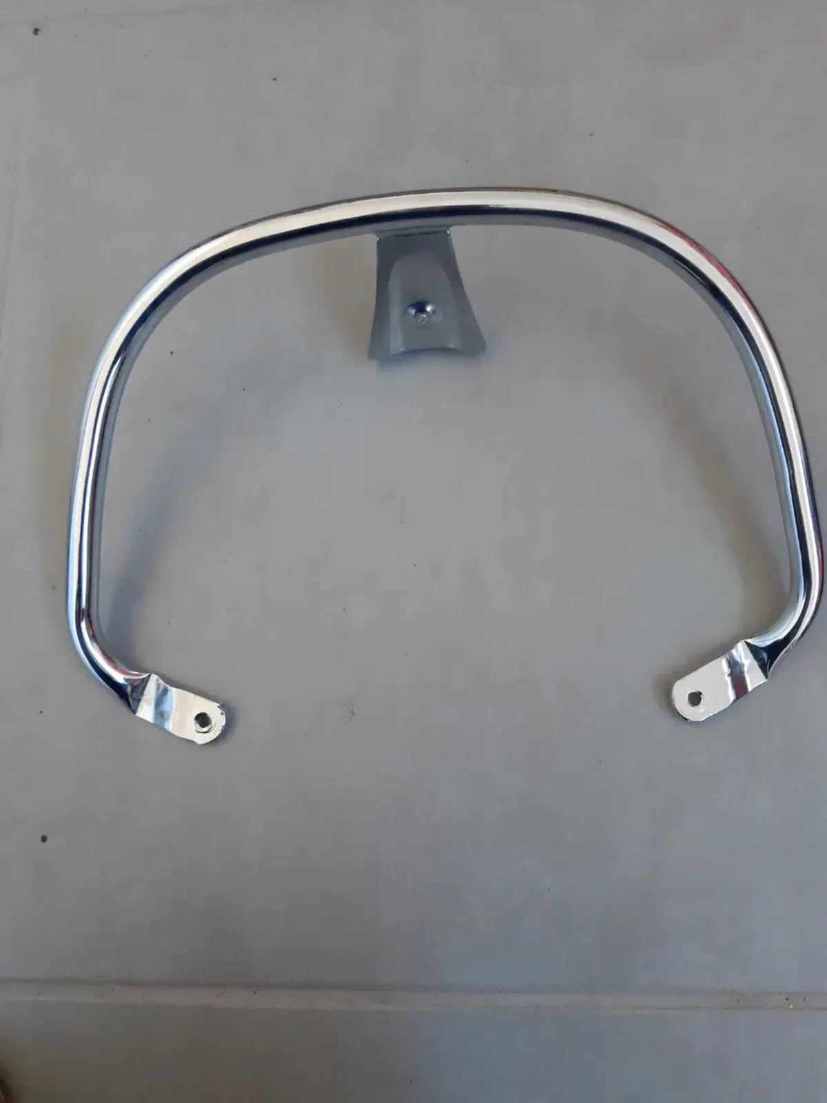 MANIGLIA SELLA TELAIO CROMATA PIAGGIO Vespa primav