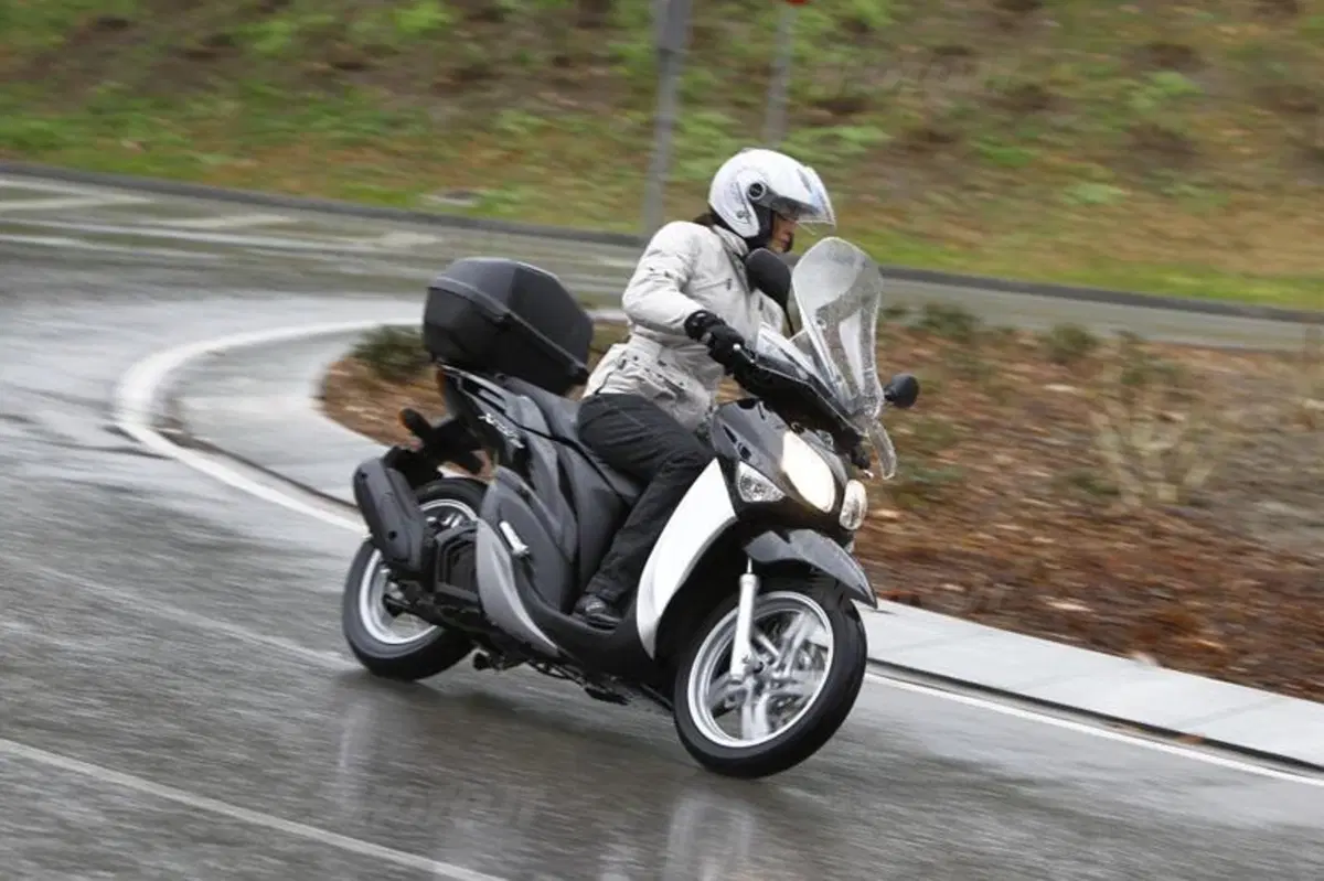 Yamaha Xenter 125 