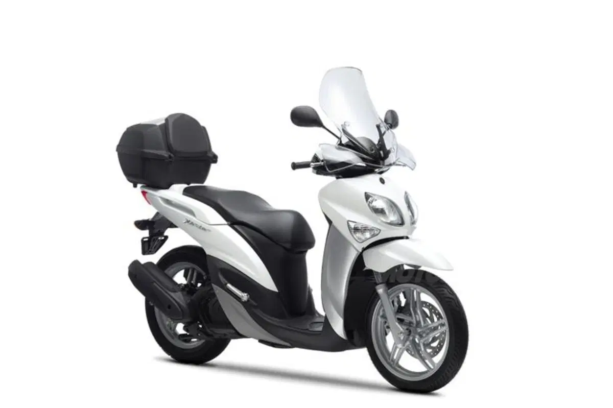 Yamaha Xenter 125  (29)