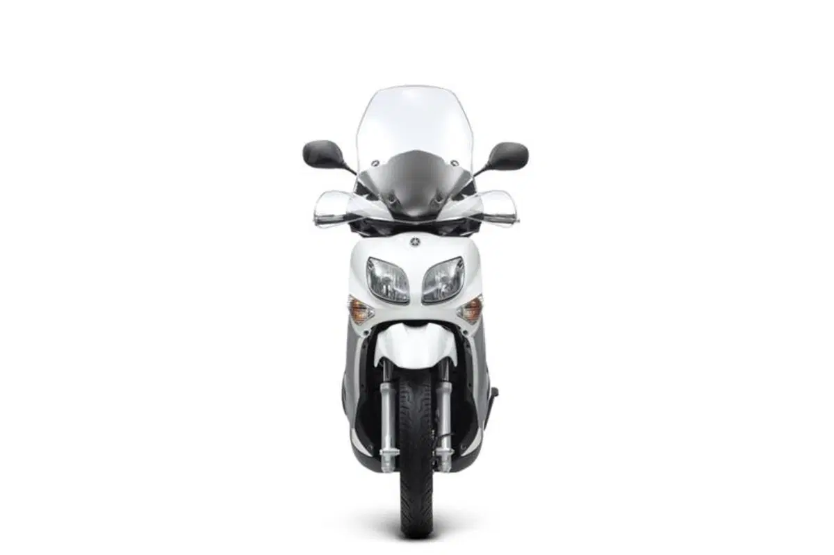 Yamaha Xenter 125  (36)
