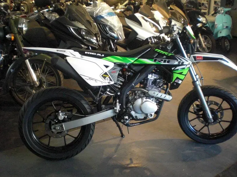 Rieju Marathon 125 Motard A.C. (2011 - 17) (3)