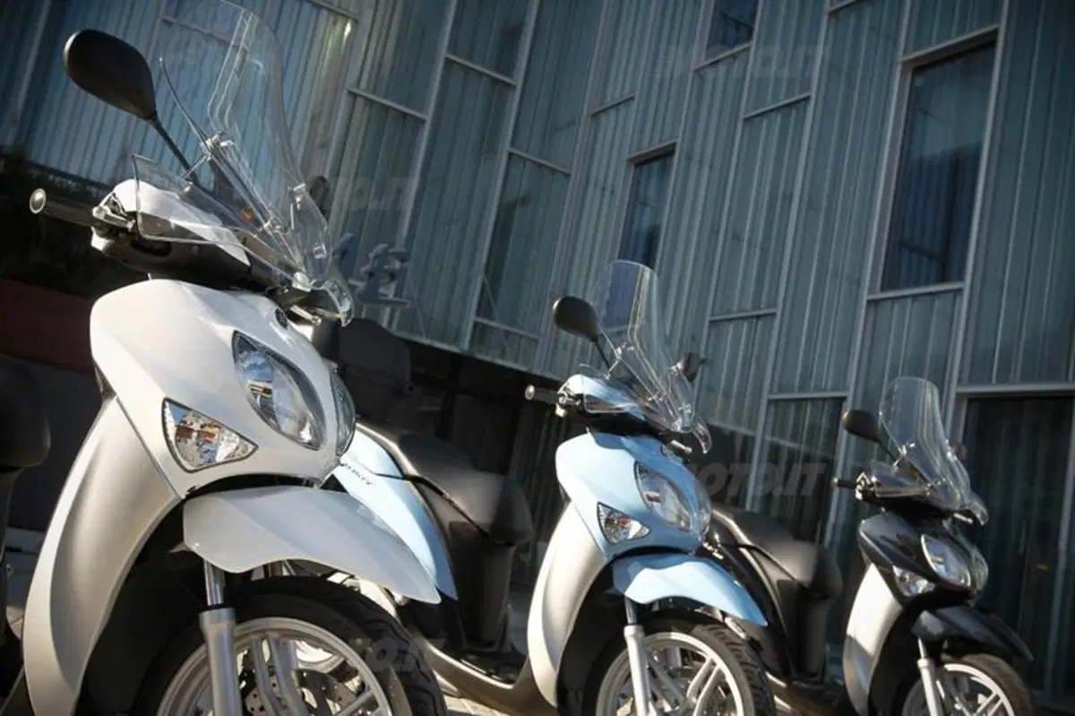 Yamaha Xenter 125  (52)