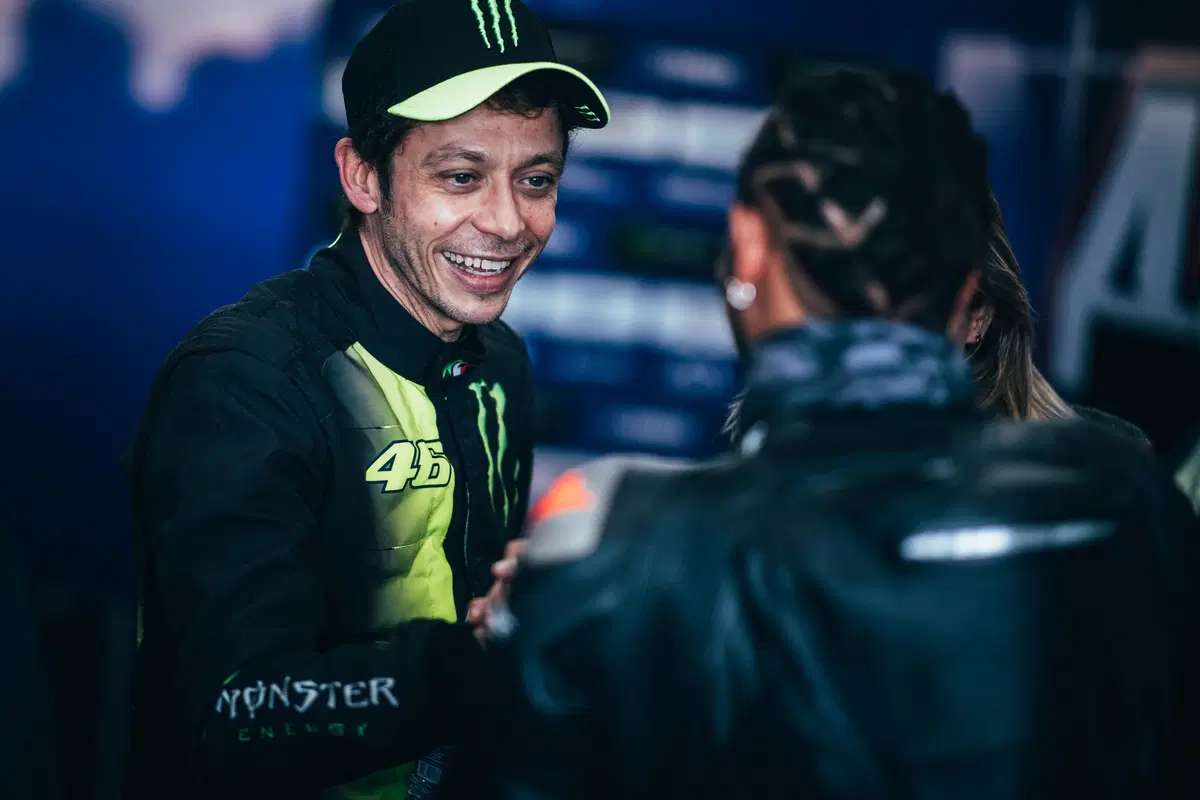 Valentino Rossi e Lewis Hamilton, il video e le foto più belle (3)