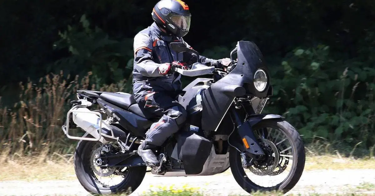 Husqvarna Norden 901. Eccola in test prima della produzione