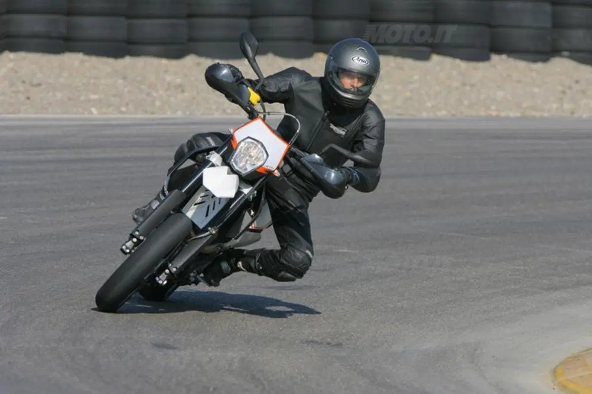 I racconti di Moto.it: Debutto in pista (6)