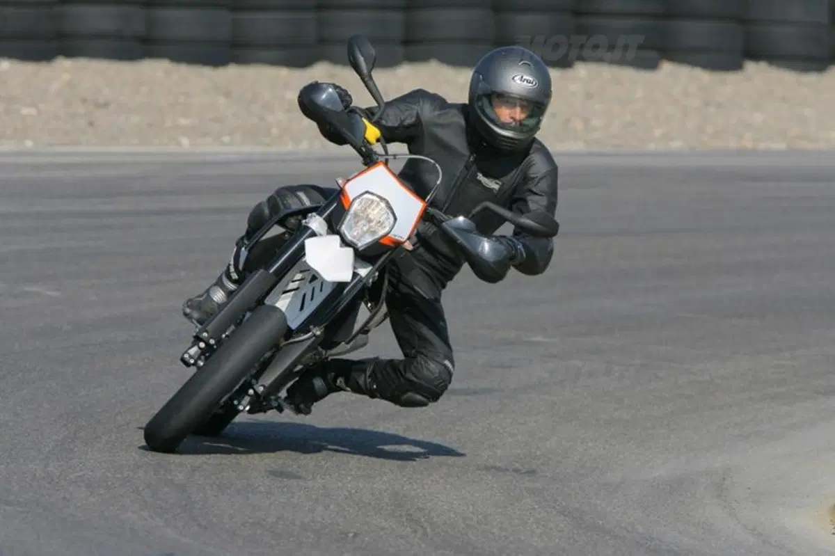 I racconti di Moto.it: Debutto in pista (8)