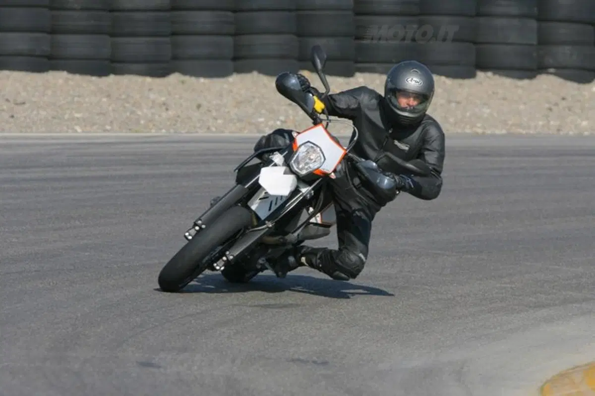 I racconti di Moto.it: Debutto in pista (11)