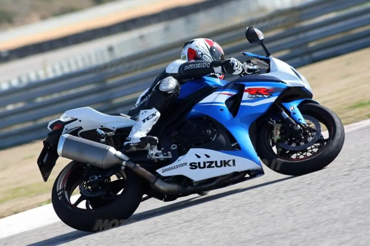 Suzuki GSX-R 1000 2012  (2)