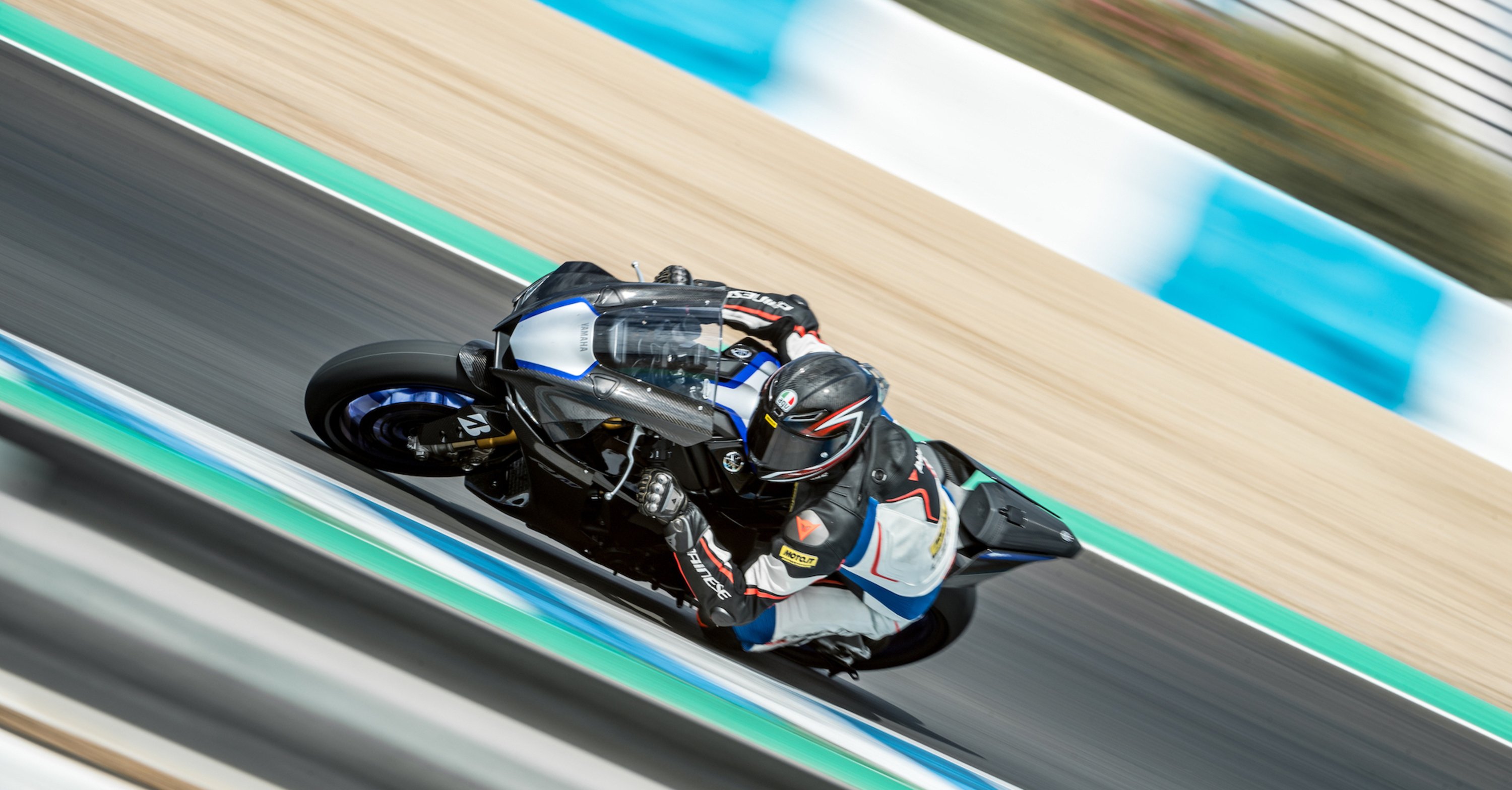 Yamaha: confermata la Racing Experience 2020 per i possessori di R1M