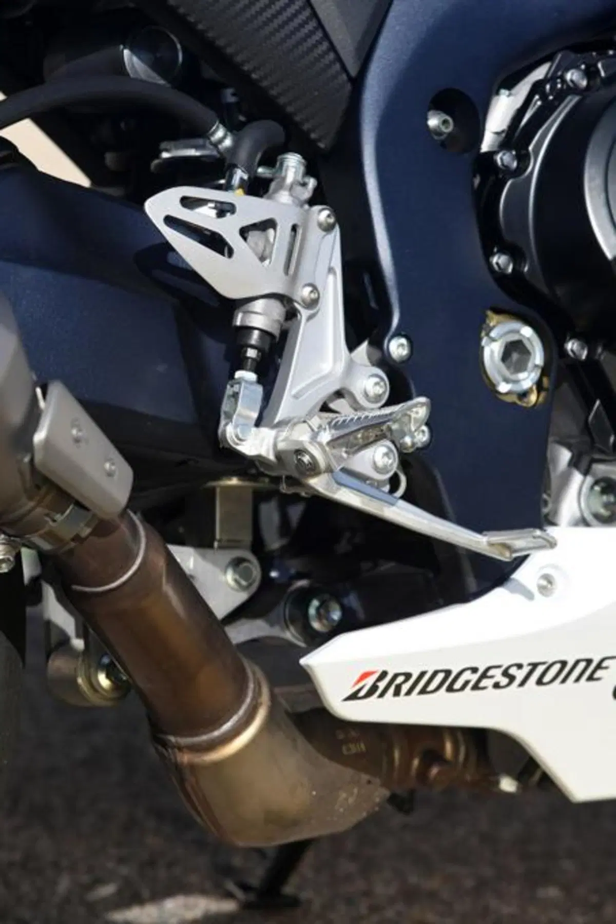 Suzuki GSX-R 1000 2012  (29)