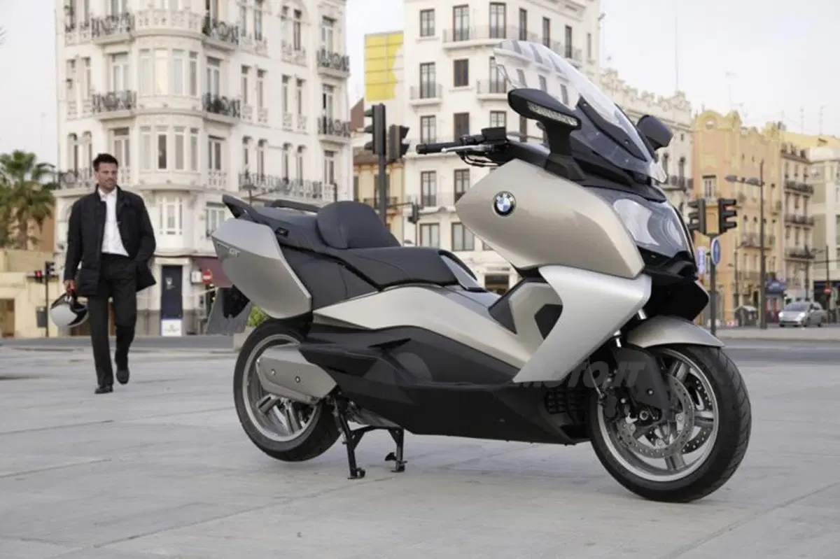 BMW: arrivano il C 600 Sport e il C 650 GT a 11.100 e 11.450 Euro (4)