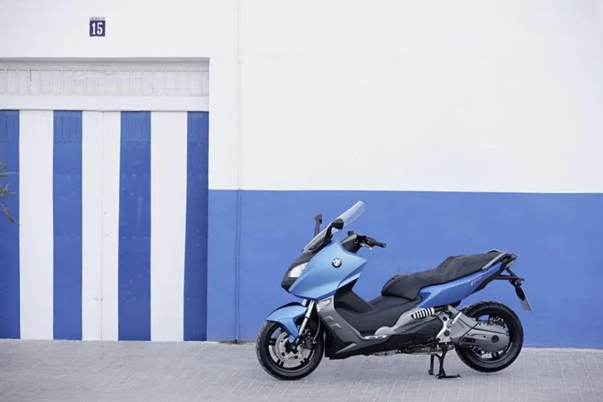 BMW: arrivano il C 600 Sport e il C 650 GT a 11.100 e 11.450 Euro (17)