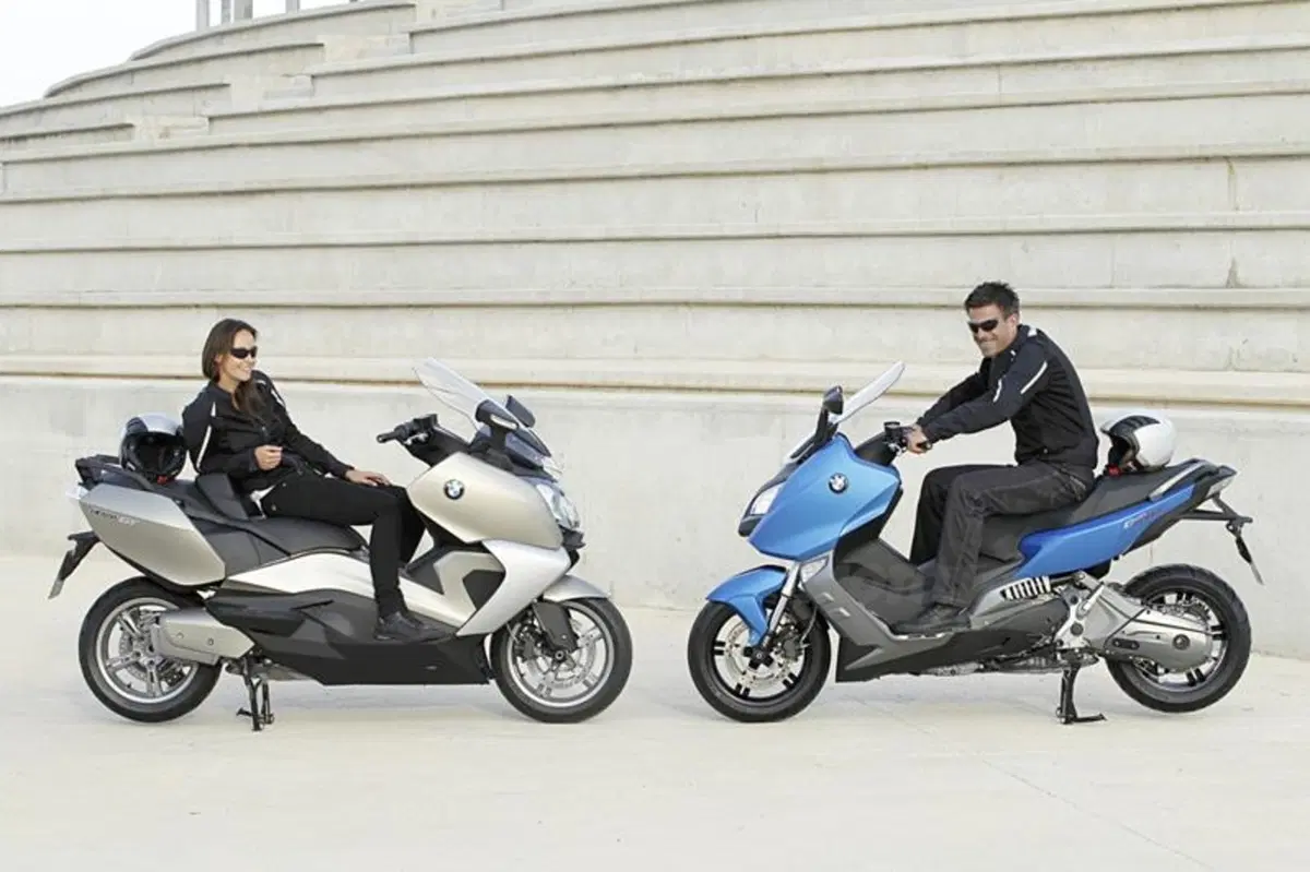 BMW: arrivano il C 600 Sport e il C 650 GT a 11.100 e 11.450 Euro (29)