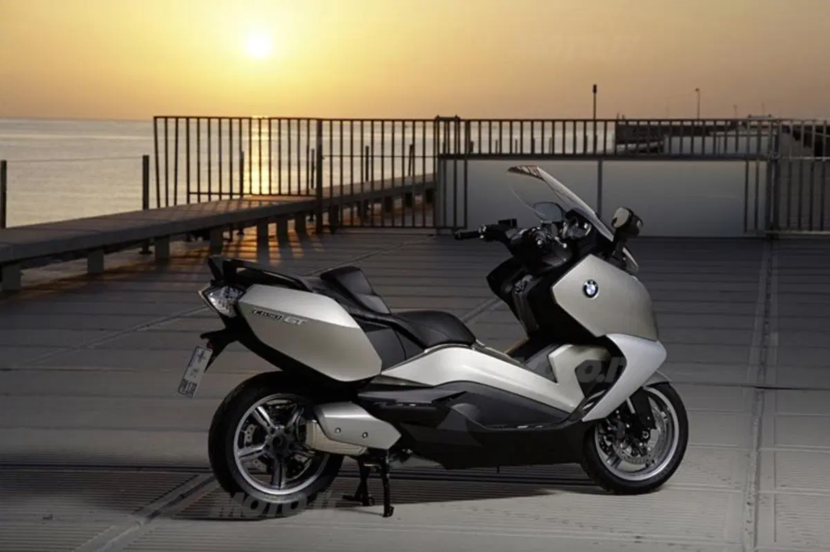 BMW: arrivano il C 600 Sport e il C 650 GT a 11.100 e 11.450 Euro (53)