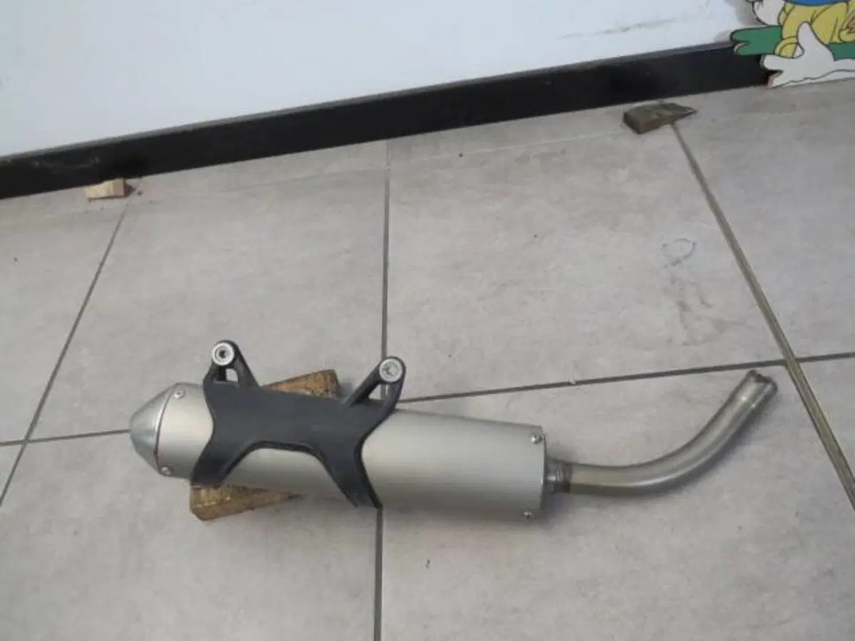 Silenziatore EXC 125 Ktm (3)