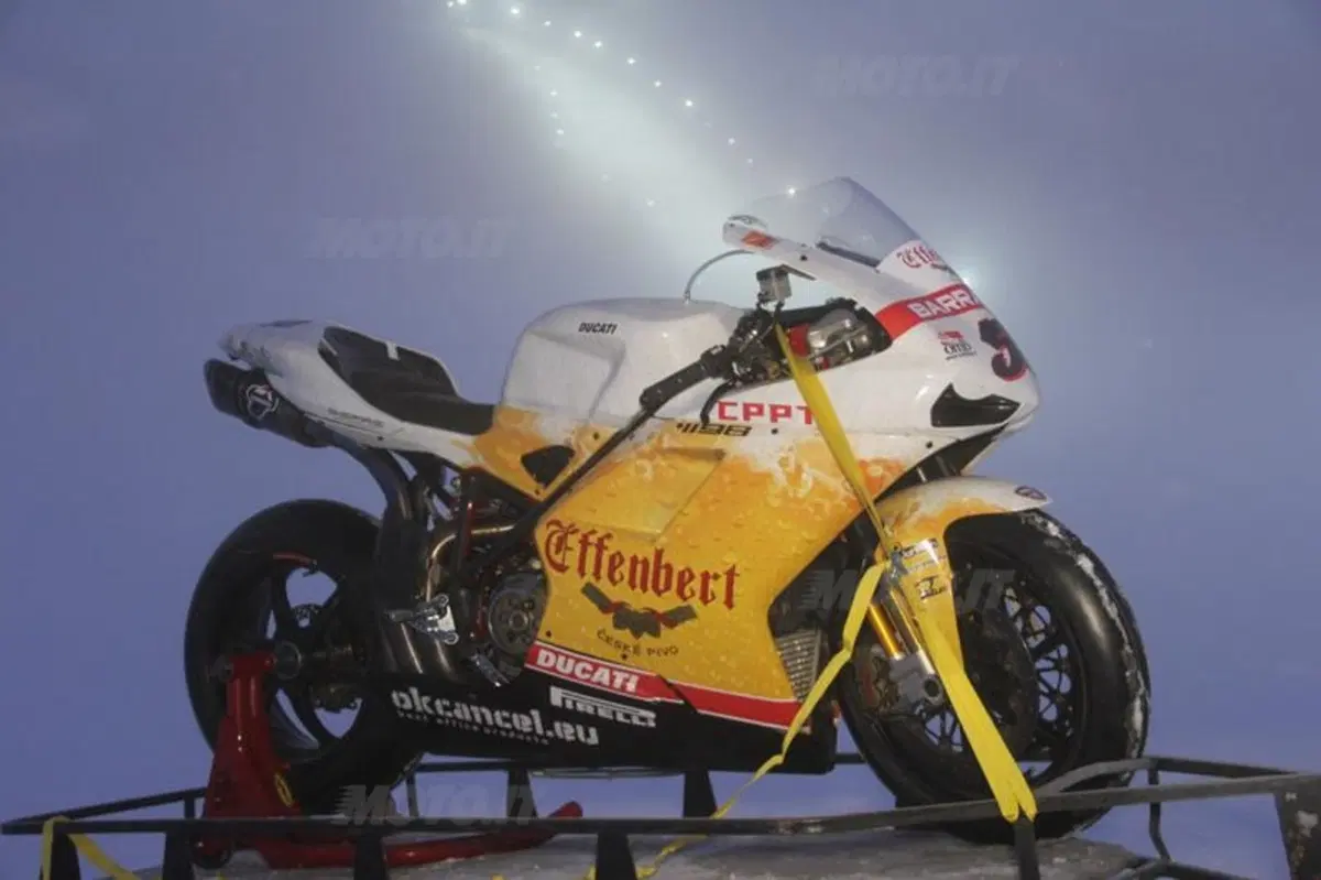 Presentato al Sestriere il Team Effenbert Liberty Racing Superbike (4)