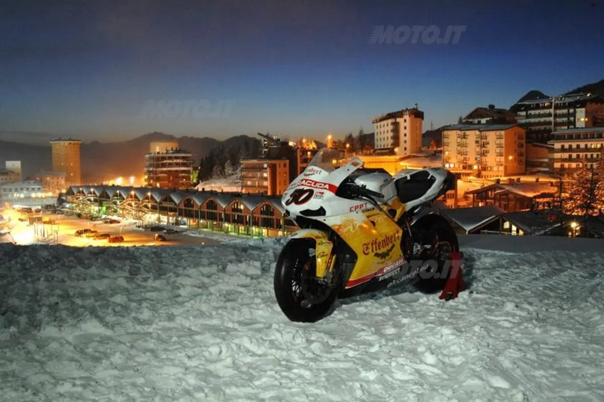 Presentato al Sestriere il Team Effenbert Liberty Racing Superbike (8)