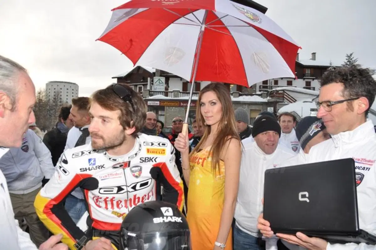 Presentato al Sestriere il Team Effenbert Liberty Racing Superbike (10)