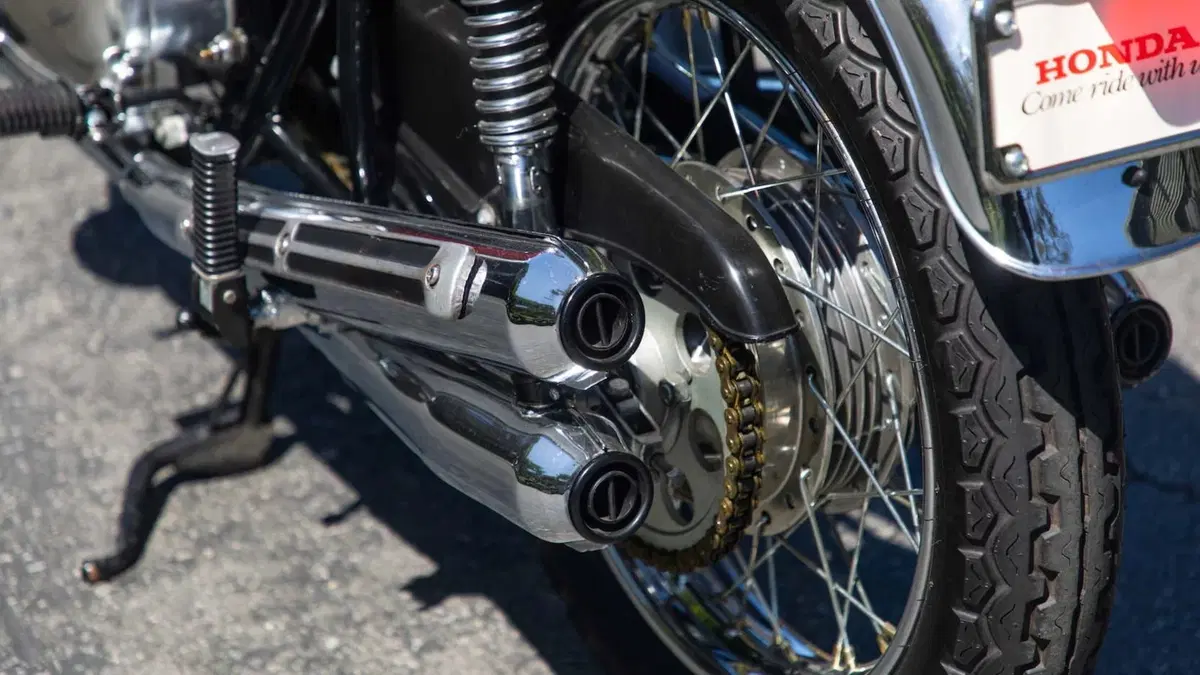 Honda CB750 Sandcast: una delle prime best seller del marchio giapponese all’asta (2)