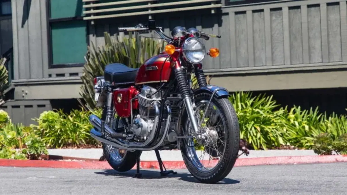 Honda CB750 Sandcast: una delle prime best seller del marchio giapponese all’asta (5)