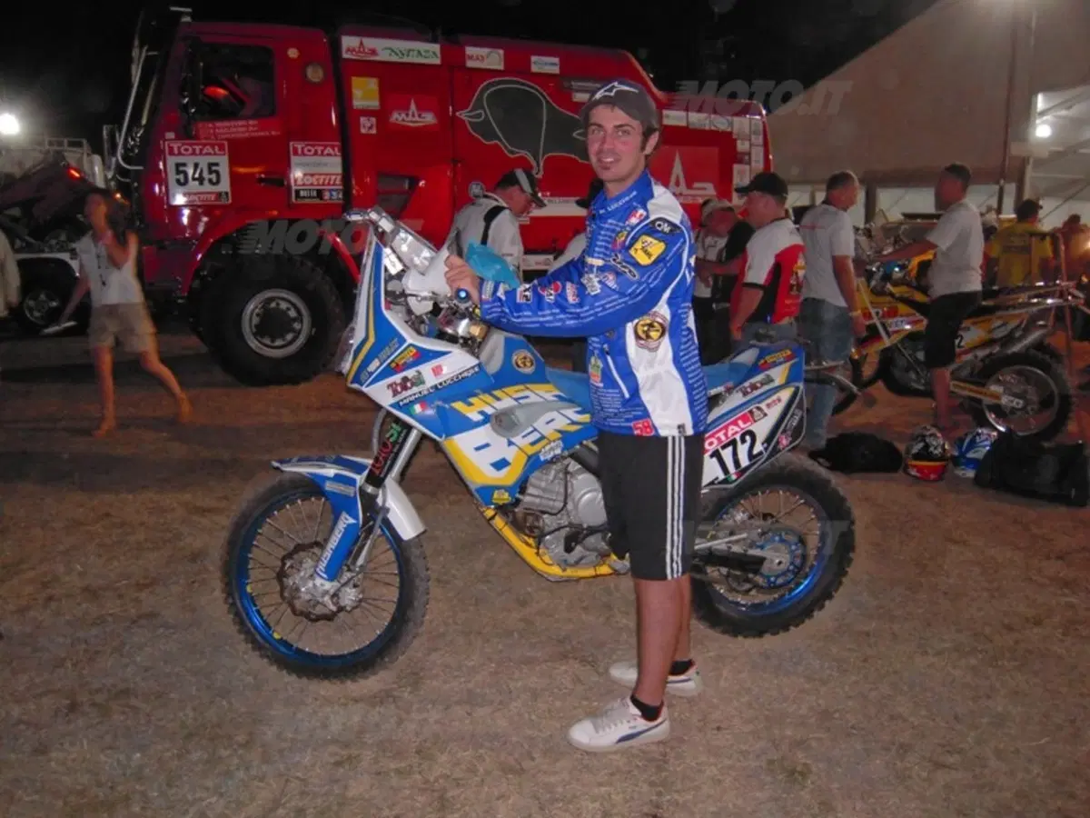 Intervista. Manuel Lucchese: “La Dakar e le mie notti solo nel deserto” (13)