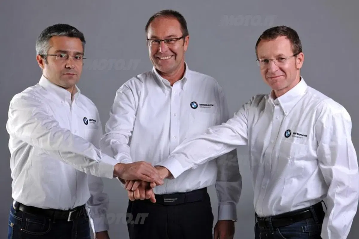 Ecco le BMW S1000 RR di Haslam e Melandri (2)