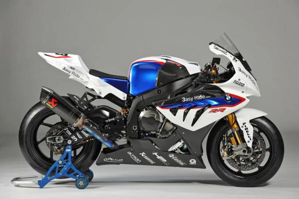 Ecco le BMW S1000 RR di Haslam e Melandri (3)