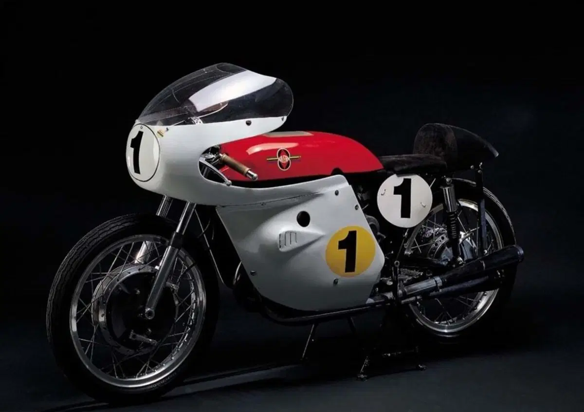 Le moto d'epoca pi&ugrave; belle del 2019