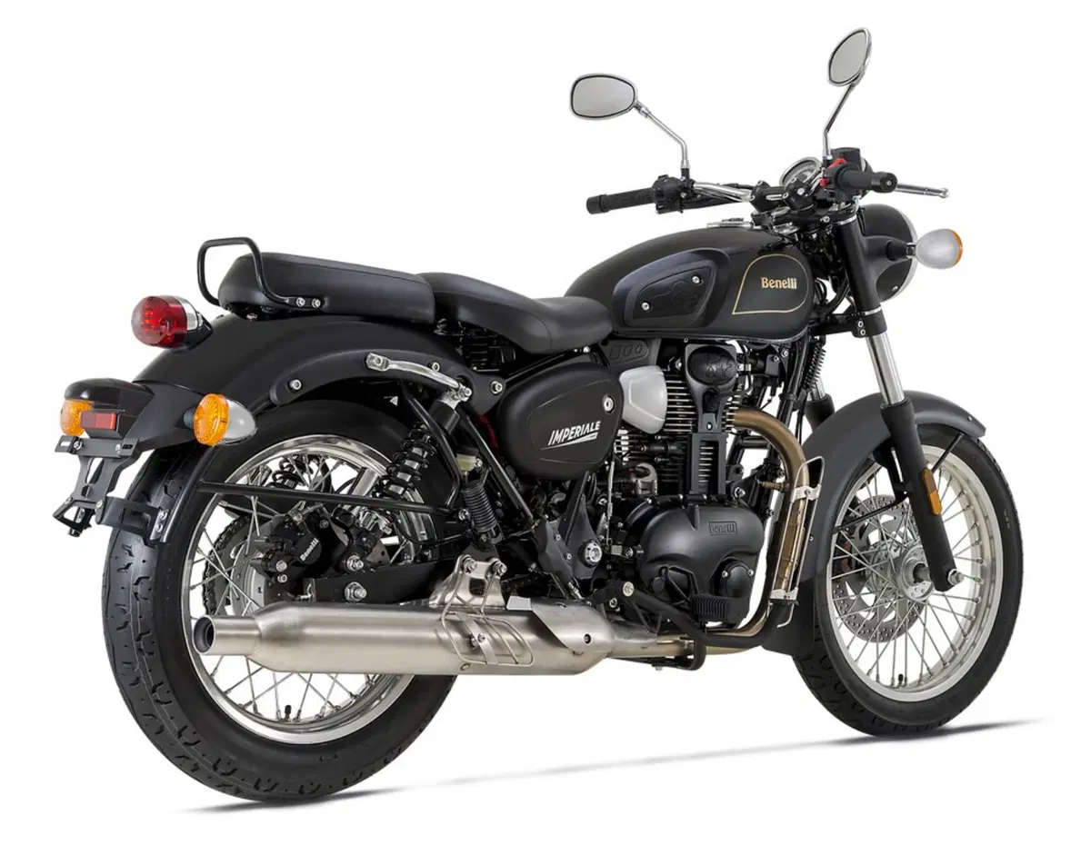 Benelli Imperiale 400 TEST. Una nuova era... vintage (13)